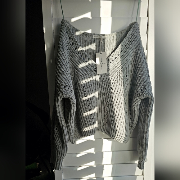 Moon&Madison Womens Crop  V neck Sweater Knit Sage Green size L - Picture 7 of 7